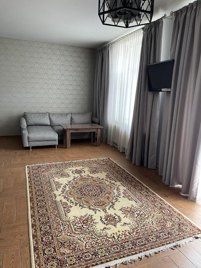 Club City House Klumba Appartamento Odessa Esterno foto