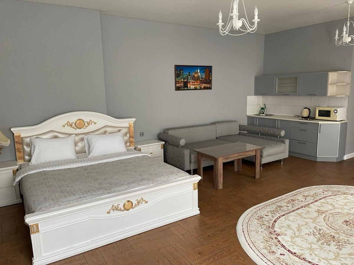 Club City House Klumba Appartamento Odessa Esterno foto