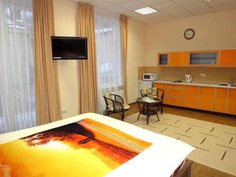 Club City House Klumba Appartamento Odessa Camera foto