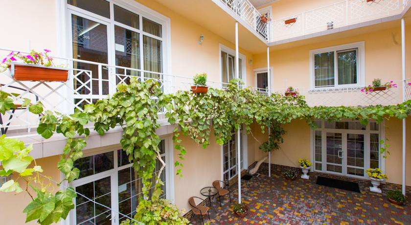 Club City House Klumba Appartamento Odessa Esterno foto